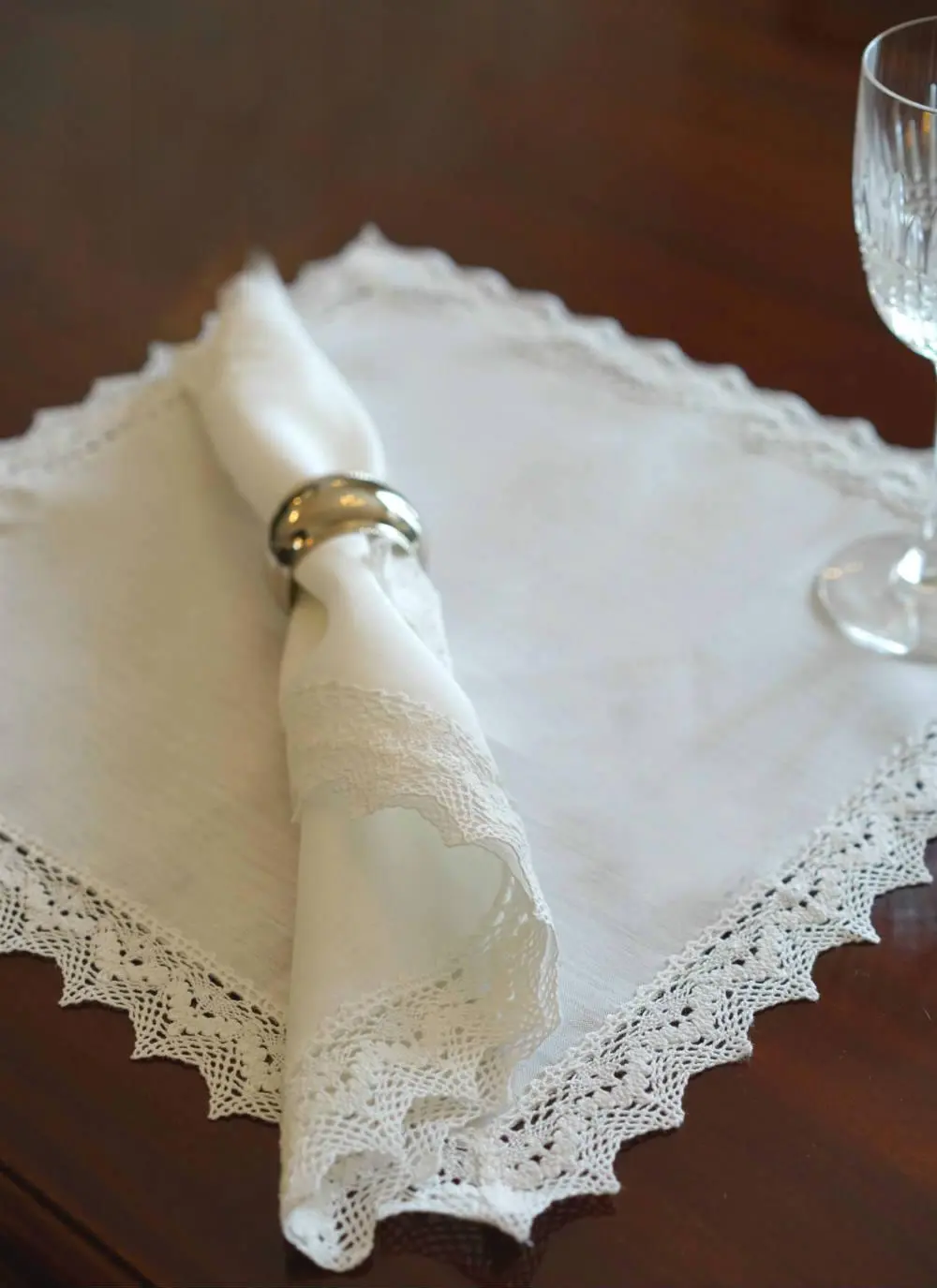 Classic Linen Napkins Set of 4